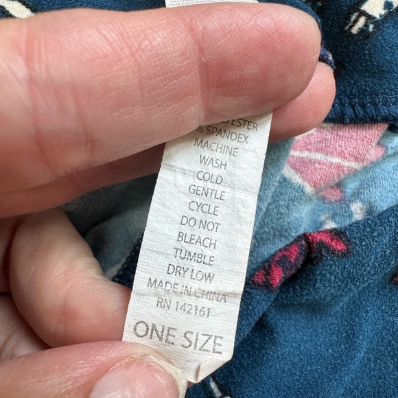 LuLaRoe Halloween Limited Edition Flying Skeleton Print Leggings Size O/S OS - Picture 9 of 11